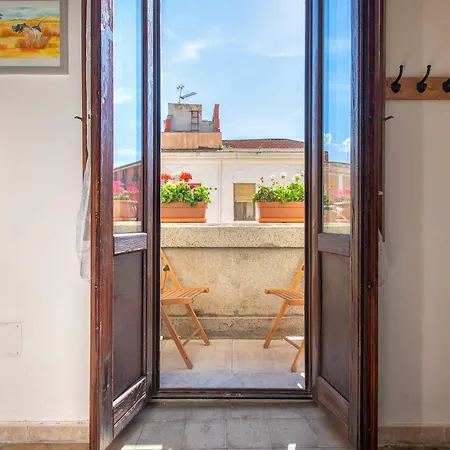 Il Conte E La Contessa *