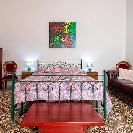 Il Conte E La Contessa Sennori