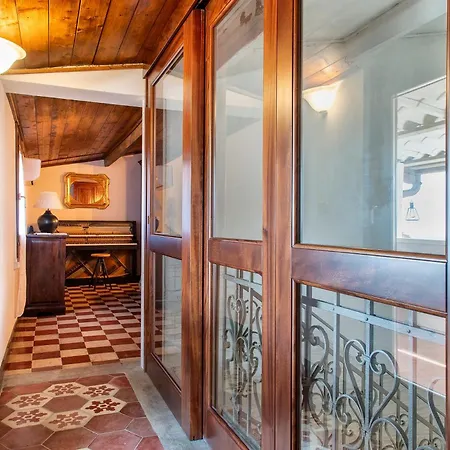 Il Conte E La Contessa Casa de Férias