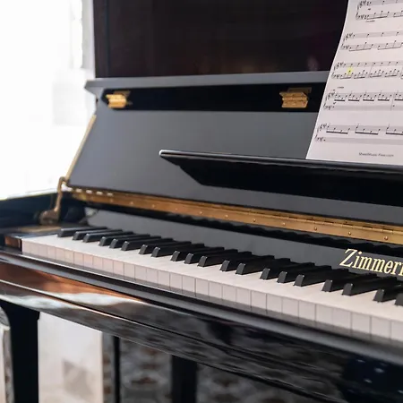 Il Conte E La Contessa * Sennori