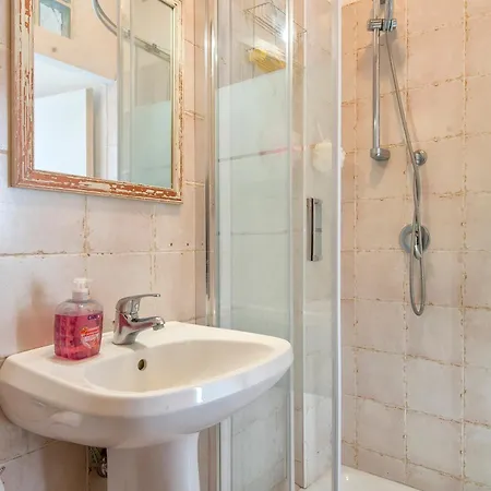 Il Conte E La Contessa * Sennori